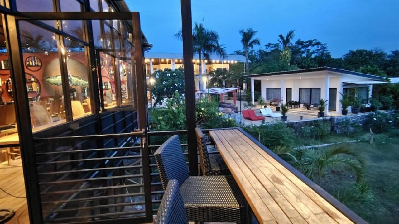 Lucca Resort & Residence ジェパラ エクステリア 写真