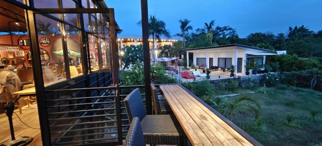 Lucca Resort & Residence ジェパラ エクステリア 写真
